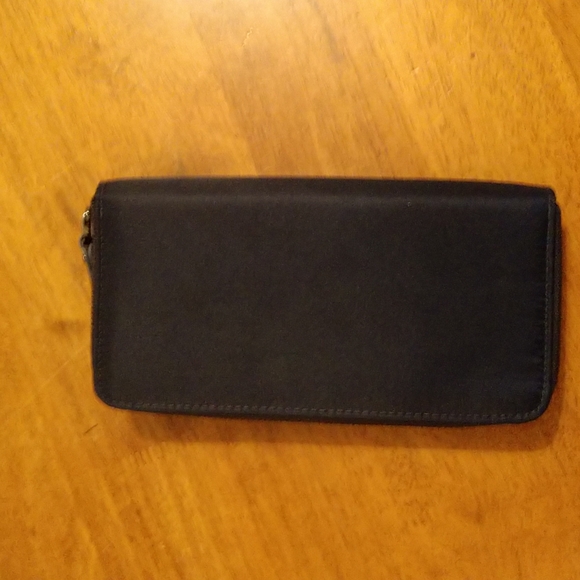 Wallet - Picture 2 of 6